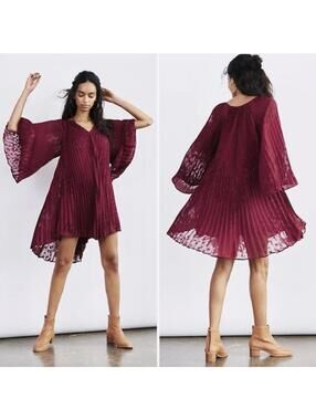 Anthropologie Toulon Pleated Mini Dress Burgundy Flowy Boho Size L